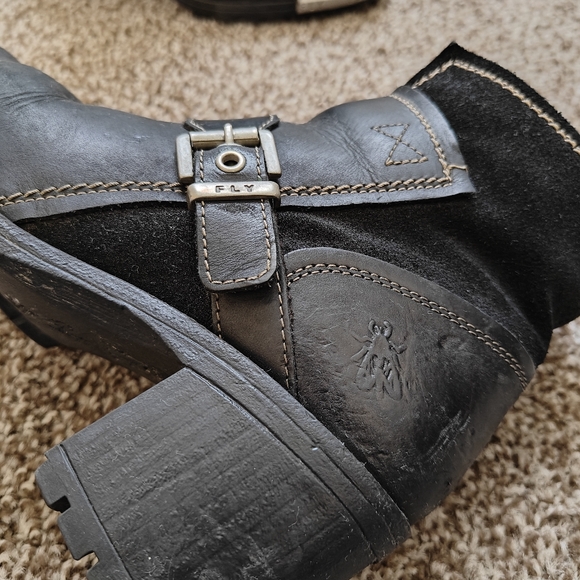 Fly London Labe Black Leather & Suede Ankle Bootie 7.5 - Picture 7 of 9
